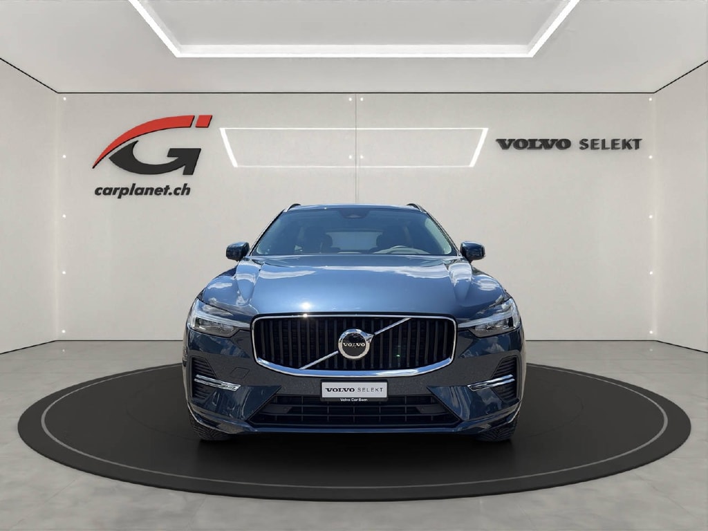 Volvo  2.0 B4 MH Core AWD