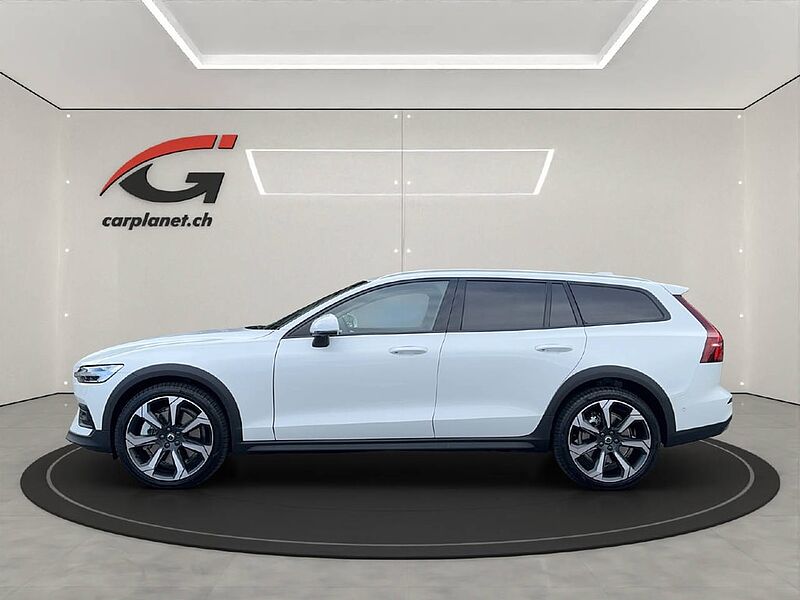 Volvo  Cross Country 2.0 B5 Ultimate AWD